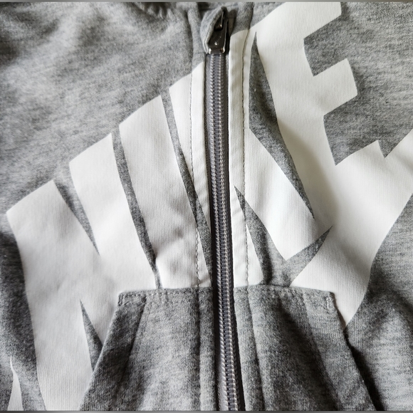 6 Months Nike One Piece Outfit - Picture 6 of 6